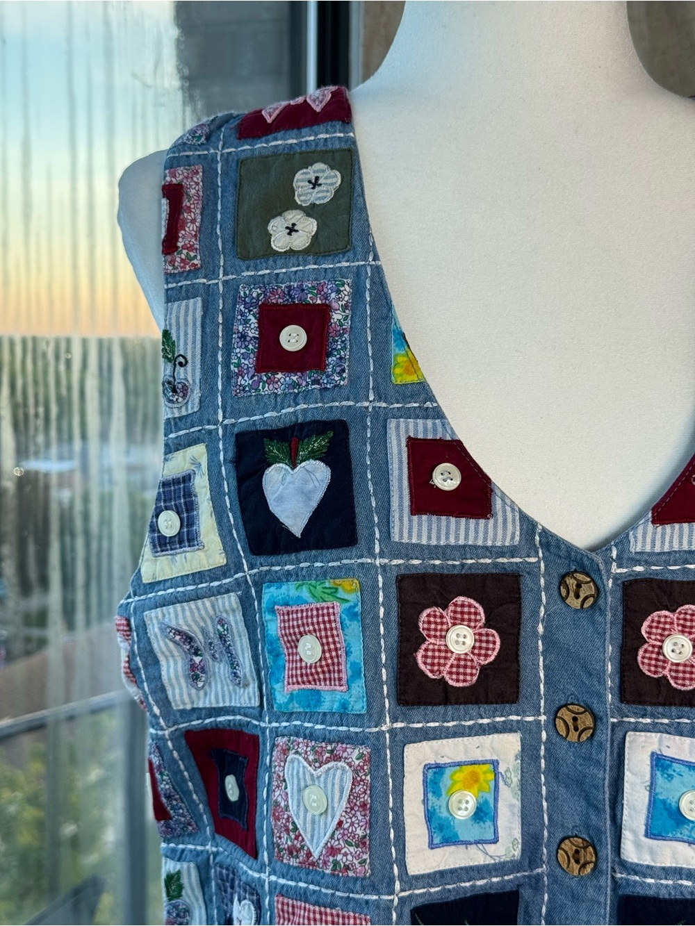 Vintage Patchwork Button-Front Vest in Blue with Multicolor Accents - Picture 2 of 8